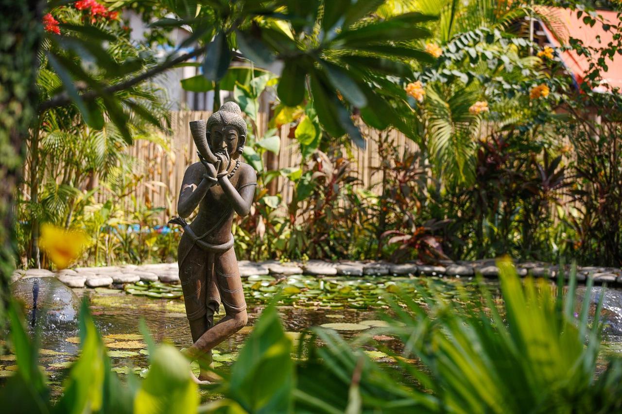 Ngapali Bay Villas & Spa エクステリア 写真