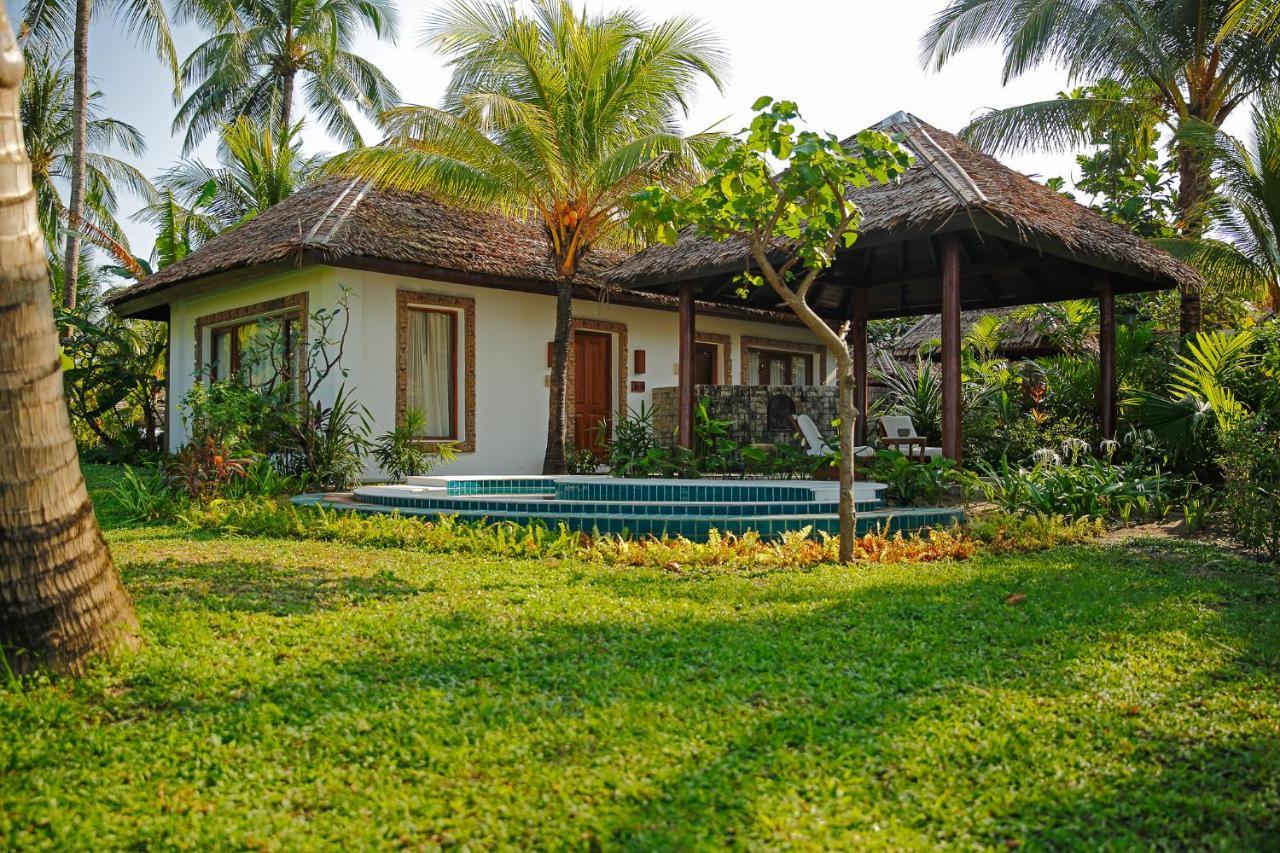 Ngapali Bay Villas & Spa エクステリア 写真